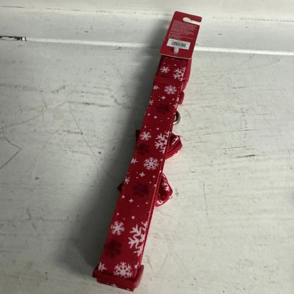 Marry & Bright‎ Holiday Dog Collar Red Snowflake Paw Print Candy Cane Size L